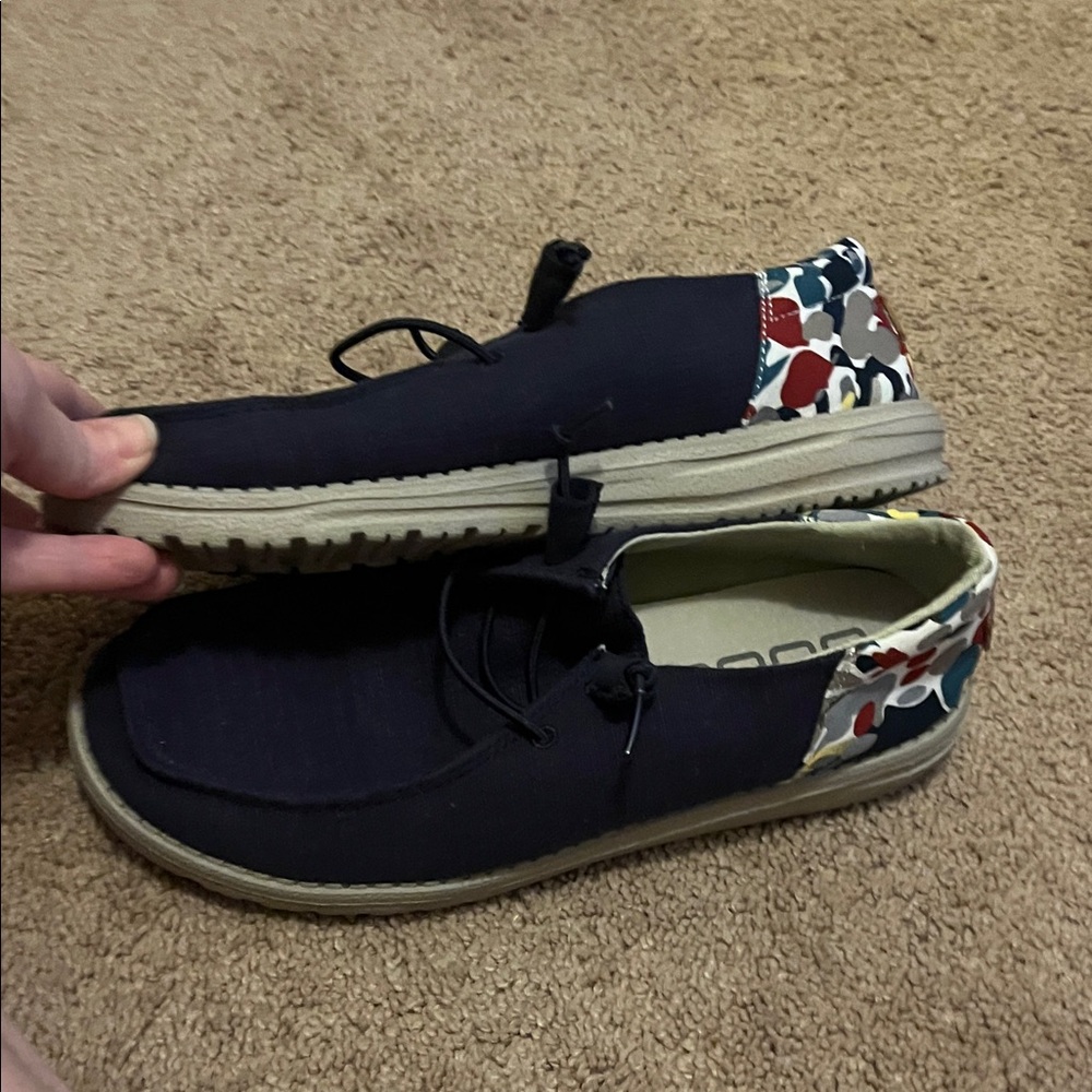 Hey Dude Dark Blue Shoes with Patterned Trim - Picture 3 of 5